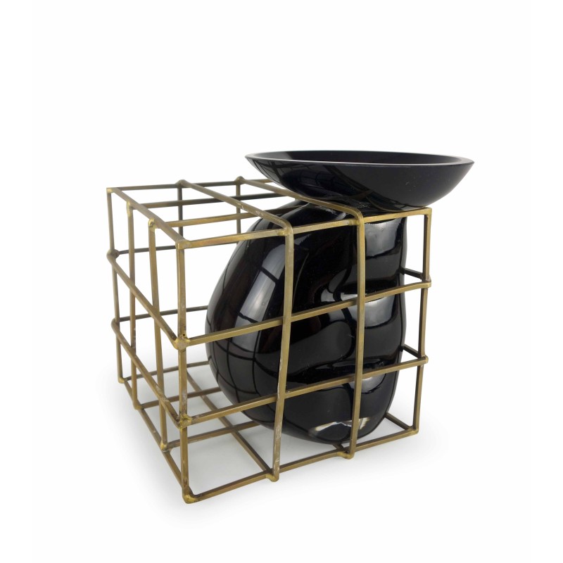 Trapped big vase