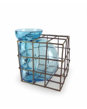 Trapped big vase