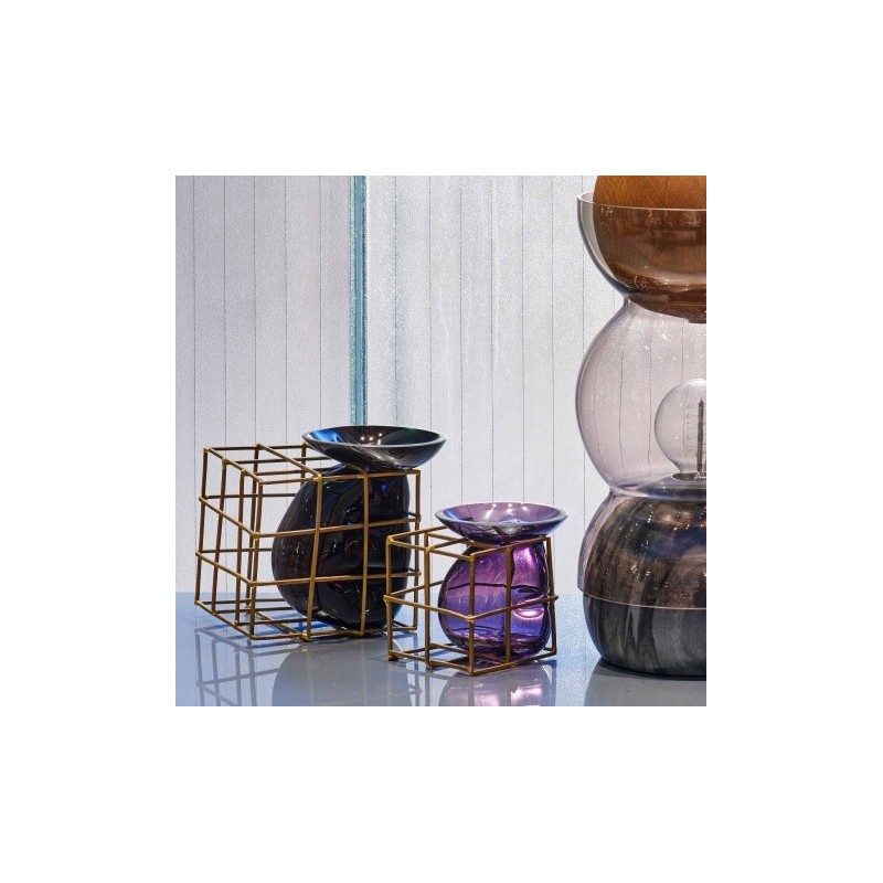 Trapped big vase