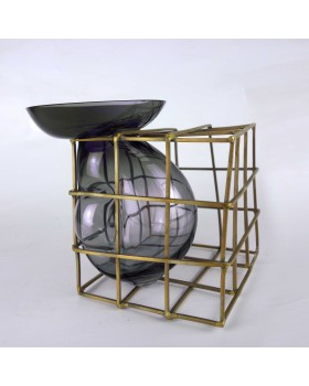 Trapped big vase
