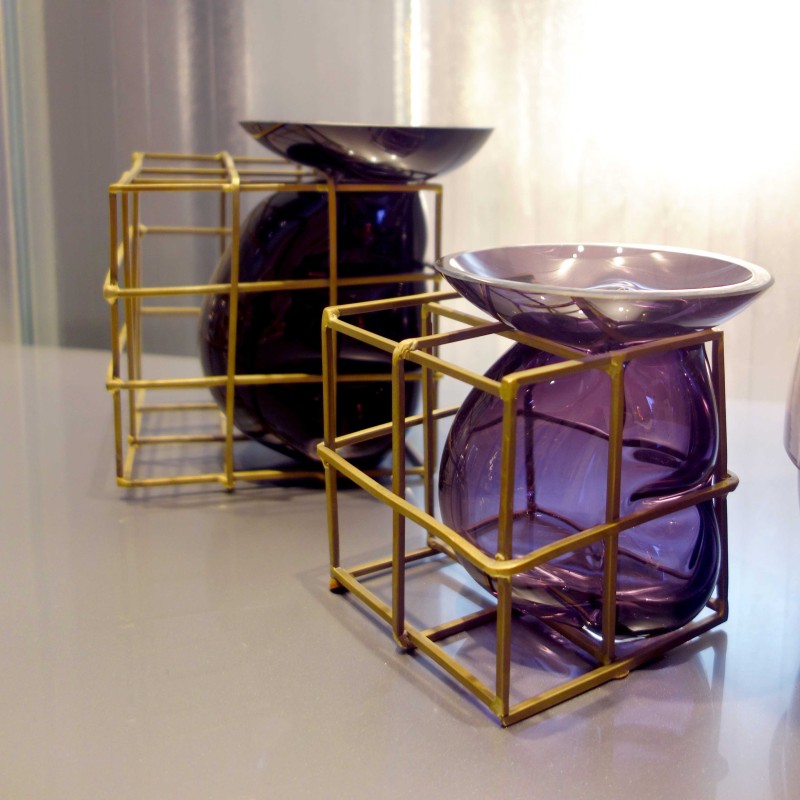 Trapped big vase