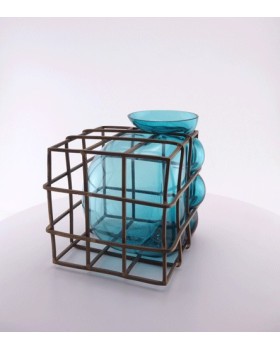 Trapped big vase