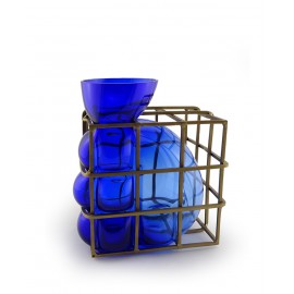 Trapped big vase