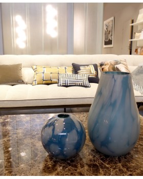 FRAGMENTS Vases