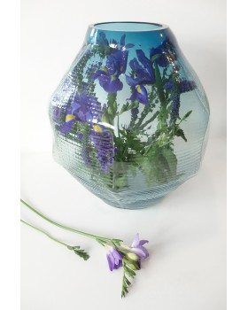 Round Vase TRACE